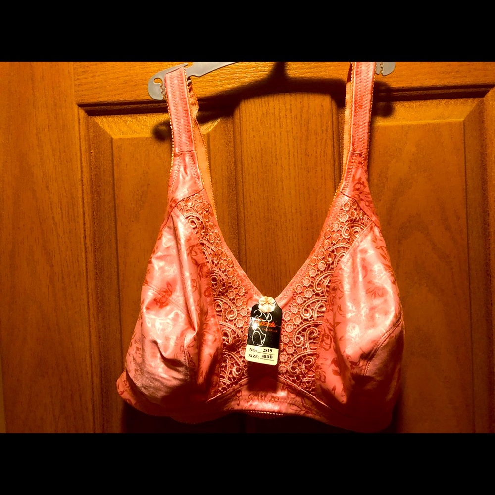 Pink NWT Wireless Bra